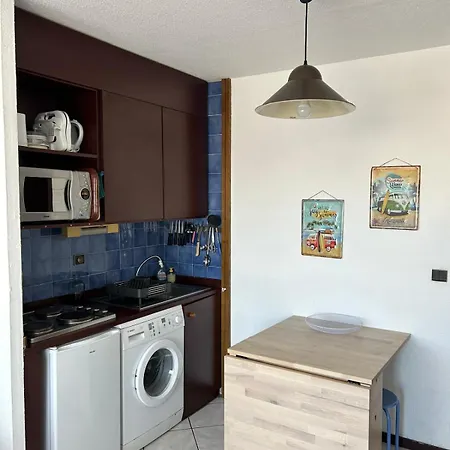 Apartment Canelle- Beau 2p,tout Confort, Vue Mer, Piscine Antibes
