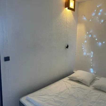 Apartment Canelle- Beau 2p,tout Confort, Vue Mer, Piscine Antibes