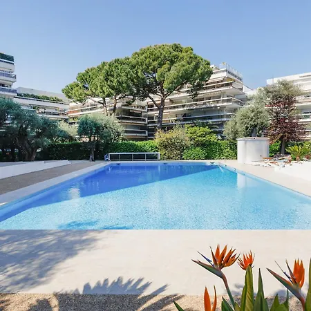 Appartement Canelle- Beau 2p,tout Confort, Vue Mer, Piscine *