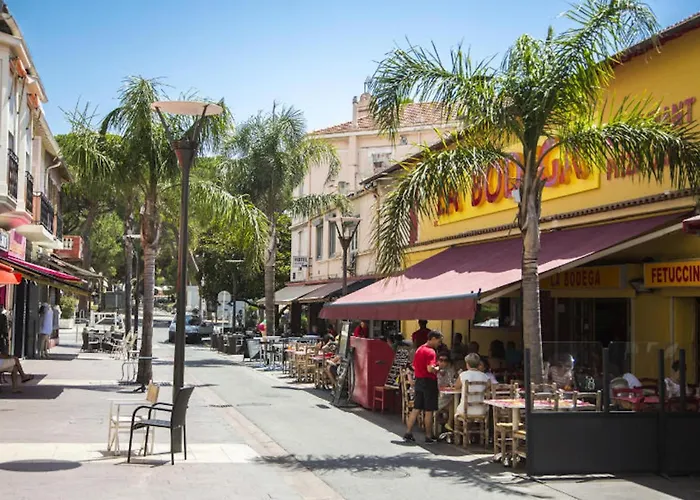 Apartment Canelle- Beau 2p,tout Confort, Vue Mer, Piscine