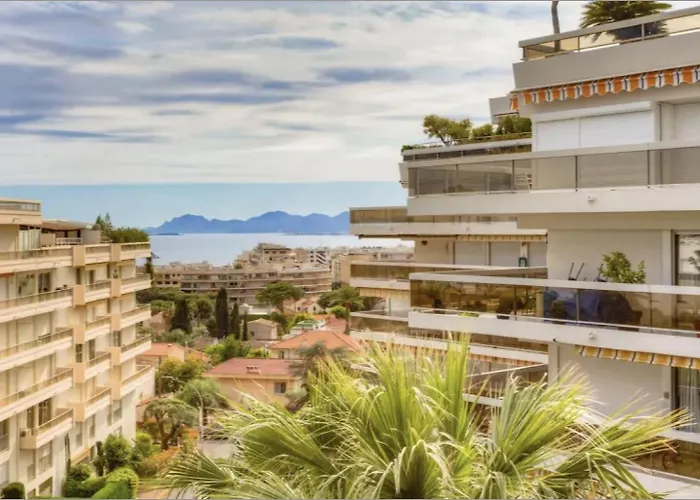 Canelle- Beau 2p,tout Confort, Vue Mer, Piscine Apartman